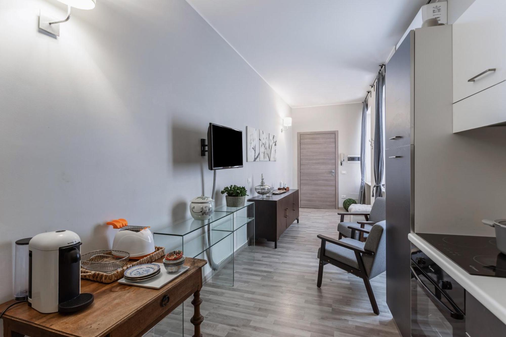 Casa Ugo - Pavia City Center - By Host4U Екстер'єр фото